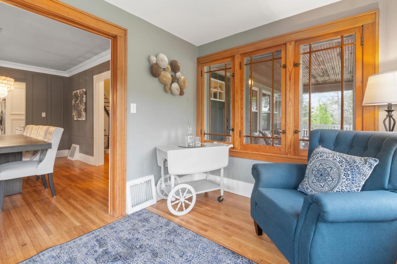 Gorgeous Downtown Bungalow, Walk Everywhere!!! Lake Geneva Esterno foto